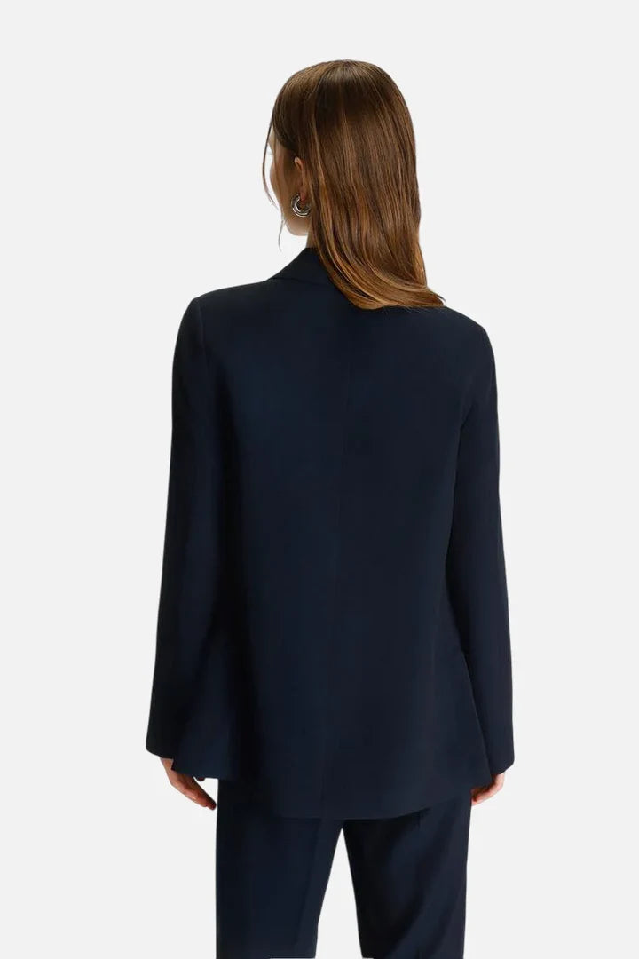 Basic blazer